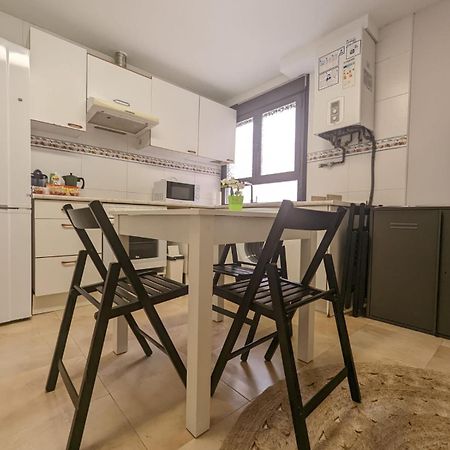 Apartamento tranquilo, a 3 minutos del centro. Logroño Exterior foto