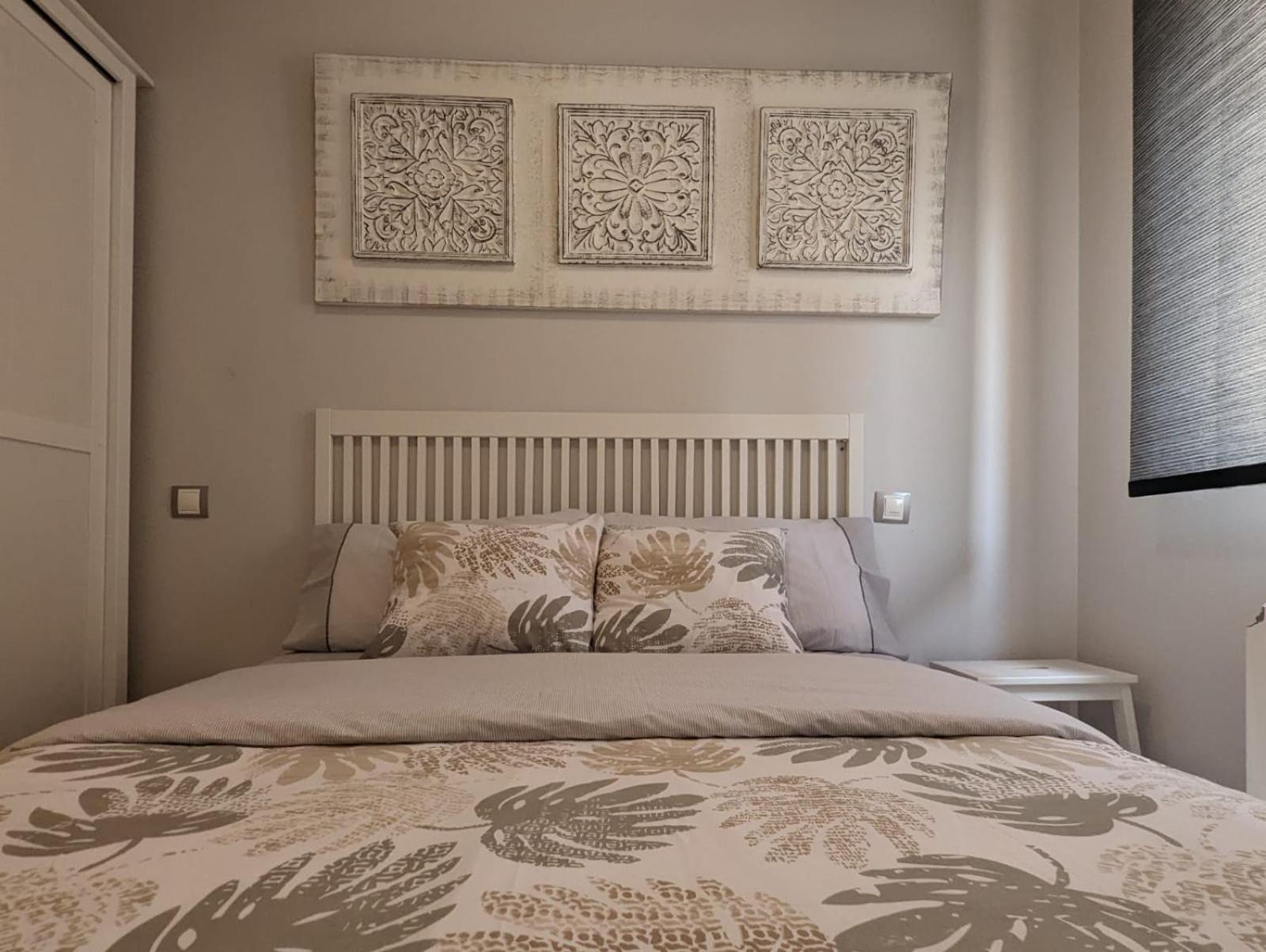 Apartamento tranquilo, a 3 minutos del centro. Logroño Exterior foto